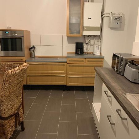 Ferienwohnung In Wilhelmshaven Zentrumsnah Luaran gambar
